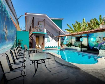 Hotel Poseidon - Jaco - Svømmebasseng