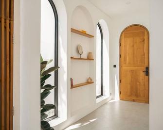 Alcove Boutique Villas Uluwatu - South Kuta - Flur