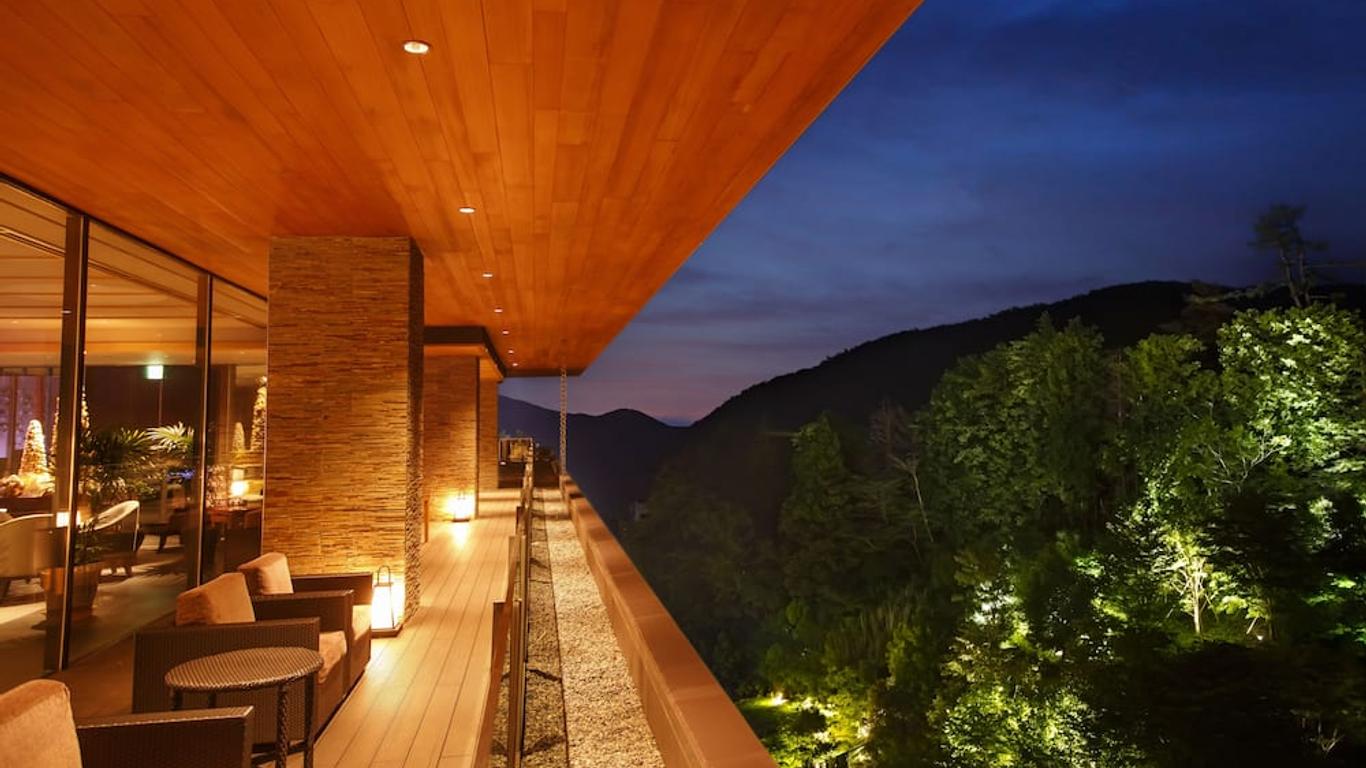 هاكون كواكين تين واي يو