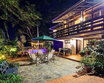 Green Nest at the Mountains - Guaynabo - Patio