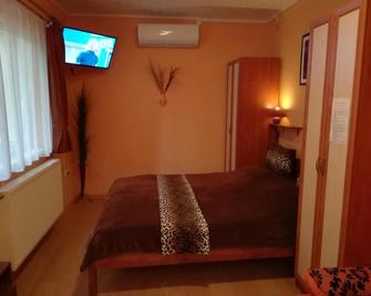 Castello Vendég és Apartmanház - Eger - Ložnice