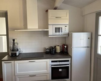 Large family home on Ile d'Aix - Île-d'Aix - Kitchen