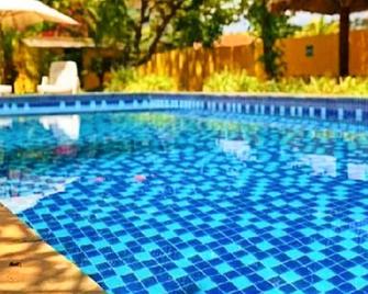 Pousada Costeira da Barra - Maragogi - Pileta