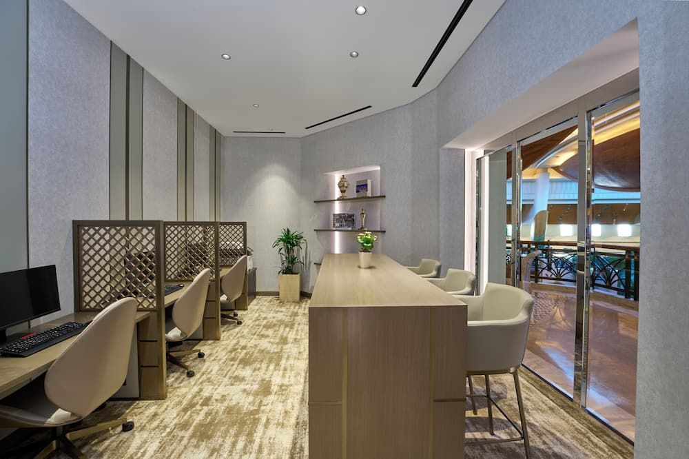 Grand Hyatt Residence - Dubai