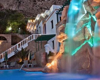 Finiki View Hotel Apartments - Finiki - Piscina