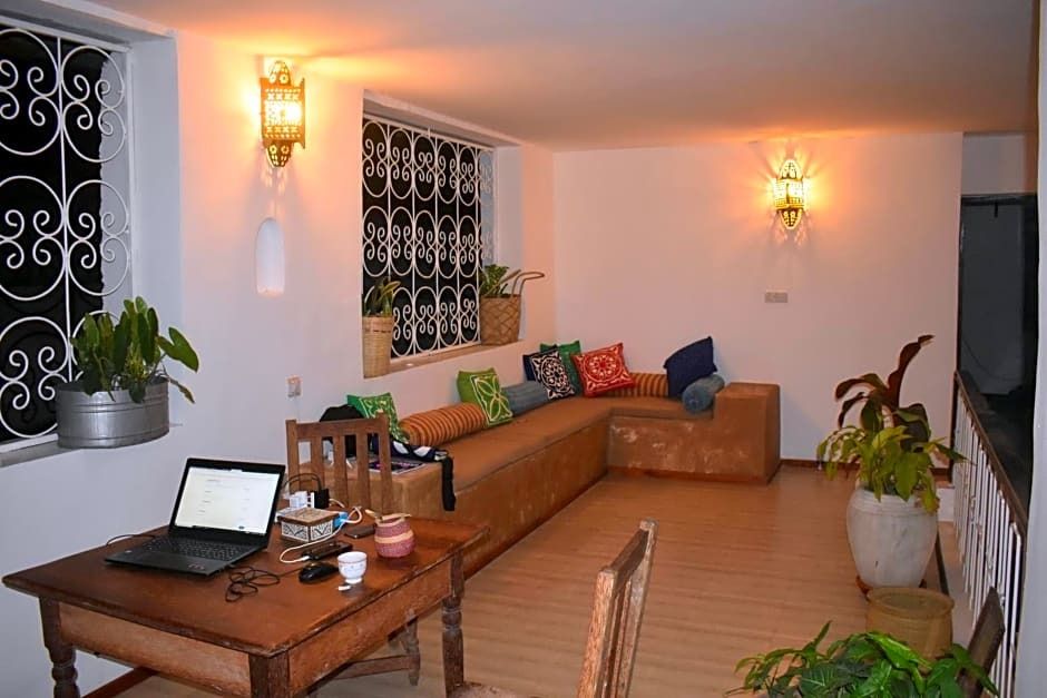 Riverman Hotel - סטון טאון - סלון