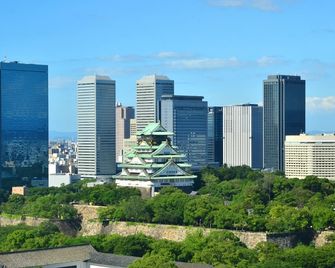 Toyoko Inn Osaka Namba Nippombashi - Osaka - Vista del exterior