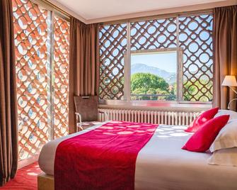 The Originals Boutique, Hotel Les Trois Roses, Grenoble Meylan - Corenc - Schlafzimmer