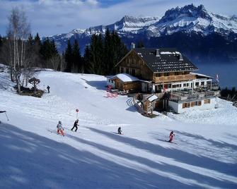 3 Apartment '' Mont Blanc '', 125m², on the slopes, 8 to 10 pers - Cordon - Будівля