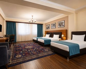 Cathedral Plaza Hotel - Gyumri
