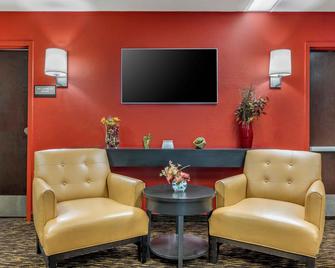 Extended Stay America Suites - Pittsburgh - Carnegie - Carnegie - Lounge