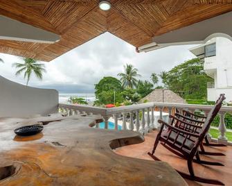 Jaco Laguna Resort & Beach Club - ג'אקו - מרפסת
