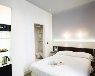Crosti Hotel & Residence - Rome - Bedroom