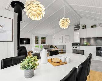 3 bedroom cozy home in Jerup - Jerup - Comedor