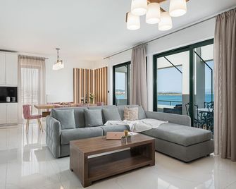 Elia Penthouse - Hania - Olohuone