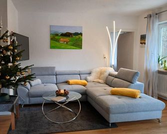 Ferienwohnung Gaby Lehmann - Hornberg - Wohnzimmer
