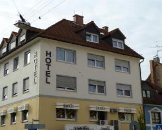 Hotel Domino - Hanau - Building