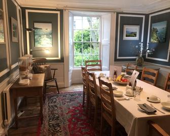 Spring Gardens B&B - Wadebridge - Dining room