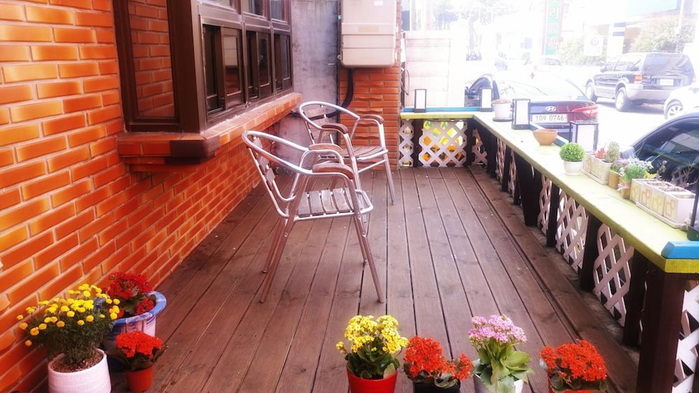 جيجو ماسيل جيست هاوس - دار ضيافة