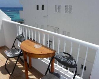 Formentera Suite 8 - Es Pujols - Balcon