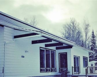 Chalet Riverain Crds Tremblant - Lac-Supérieur - Будівля