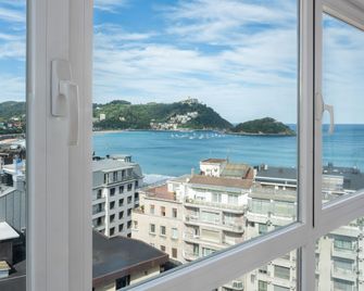 INNSiDE by Meliá San Sebastián Orly - סן סבסטיאן - מרפסת