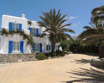 Anemos Apartments - Ornos