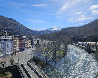 Adonis Lourdes - Notre Dame de la Sarte - Lourdes