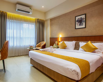 Oban Residency - Karukachal - Bedroom