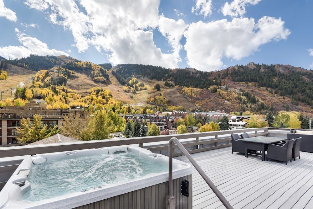 Independence Square Lodge by Frias - Aspen - Balcon