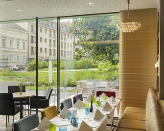 At The Park Hotel - Baden bei Wien - Restaurant