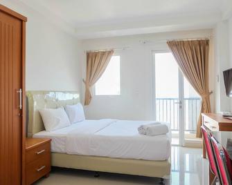 Compact Studio Signature Park Grande Apartment Mt. Haryono - Jacarta - Quarto