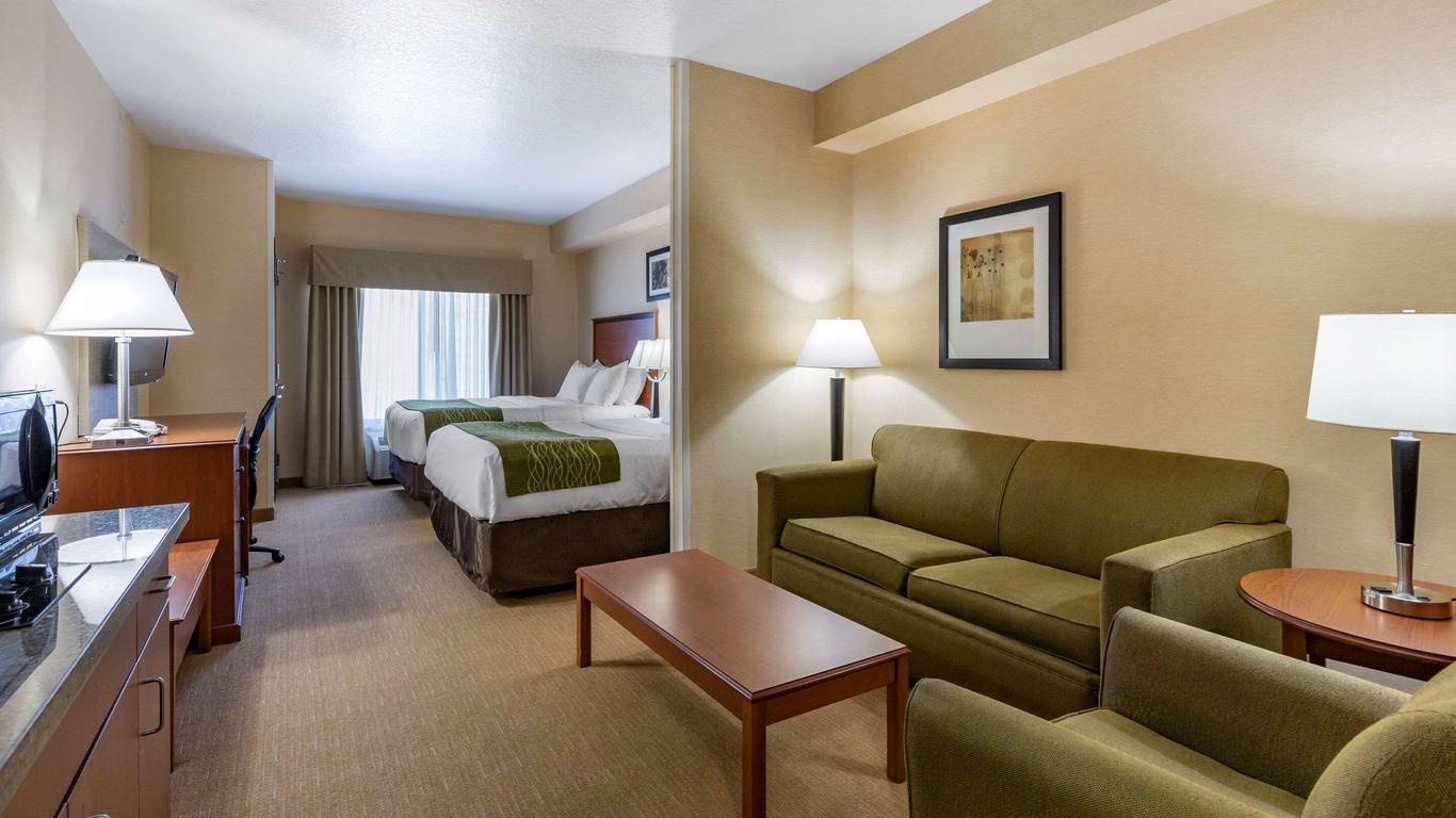 Comfort Inn & Suites Gateway to Glacier National Park