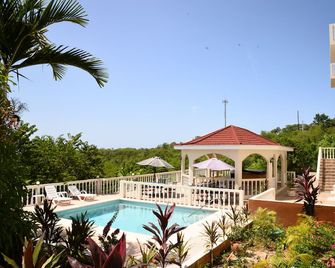 Retreat Guesthouse Luxury Suites - Falmouth