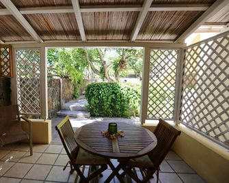 Cabanac - Ashoka Studio 100mts From The Beach - Pointe d’Esny - Patio