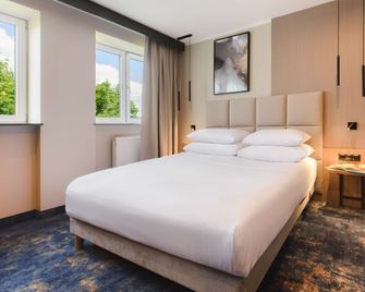 Best Western Plus Hotel Olsztyn Old Town - Ольштин - Спальня