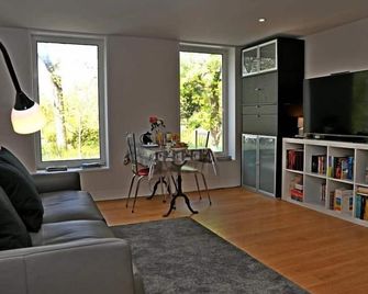 6 Rue Dupuy - Cognac - Huiskamer
