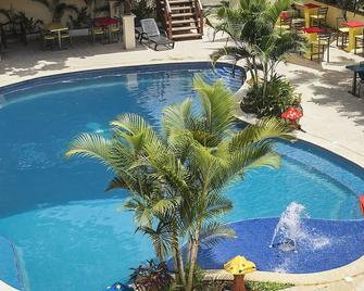 Hotel Puerto Libre - Puerto Barrios - Pool