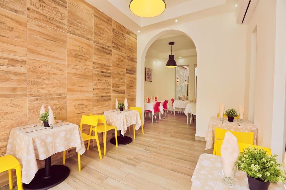 3 Bedrooms Apartment For Rent At Rig Puerto Malecon {breakfast Is Included} - סנטו דומינגו - מסעדה