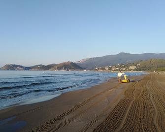 Delightful apartment in cottage with garden in the heart of Porto Ercole - Porto Ercole - Spiaggia