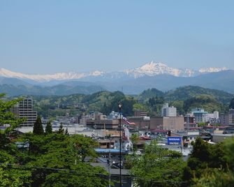 Sakura Guest House - Takayama - Utomhus