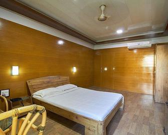 Sukh Sagar Gir Resort - Sasan Gir - Bedroom