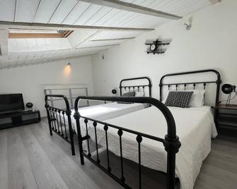 T3 Cosy Maison De Ville Terrasse Au Calme - 羅什福爾 - 臥室