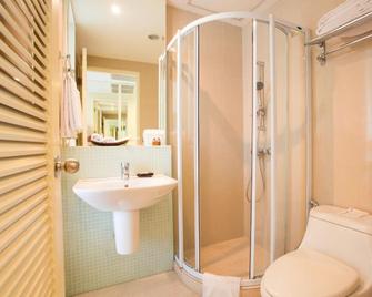Aphrodite Inn Bangkok - Bangkok - Bathroom
