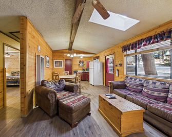Whispering Pine Cabins - Ruidoso