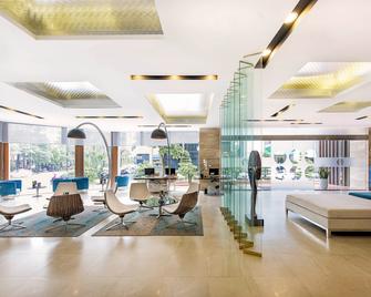 Novotel Suites Hanoi - Hanoi - Lobi