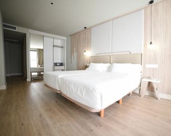 Imi Hotel & Spa - Ourense - Ložnice