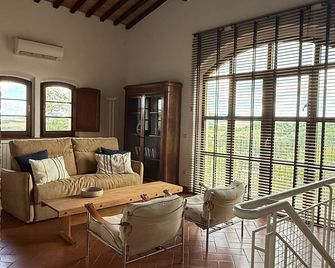 Agriturismo Podere Cortilla - Volterra - Living room