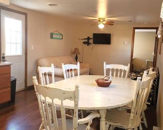 Randall Lake property w beach, kayaks & dock - Coldwater