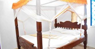 Kinondoni Diamond Hotel - Malindi - Bedroom